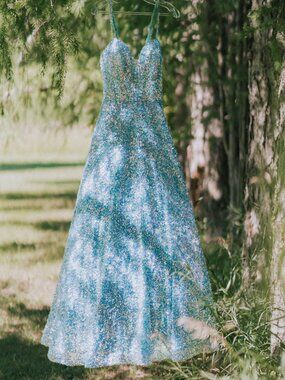 Iridescent holographic sequin princess ball gown prom wedding dress size 6